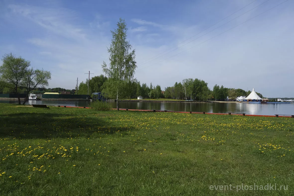 Green Beach Троицкое — летняя площадка в Москве — фото 2