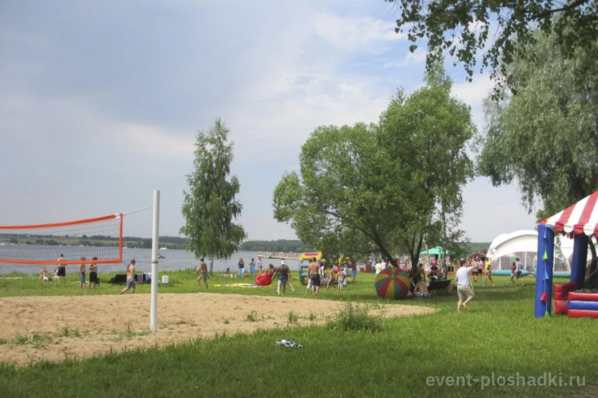 Green Beach Троицкое — летняя площадка в Москве — фото 4