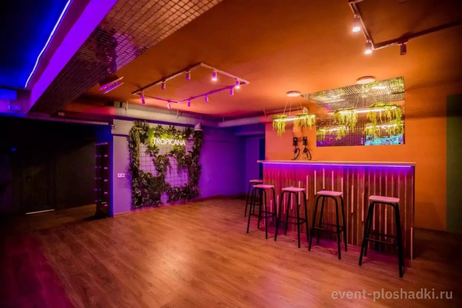 LOFTMSK — TROPICANA — лофт в Москве — фото 5