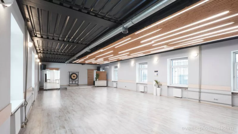 Студия Вершина — Зал 120 м² — лофт в Москве — фото 2