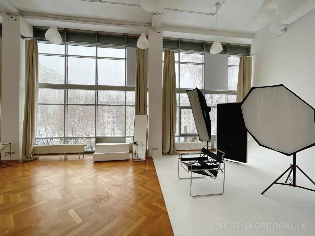Base photostudio — Зал «Париж+Балдеж» — зал в Москве — фото 6