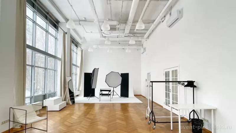 Base photostudio — Зал «Париж+Балдеж» — зал в Москве — фото 7