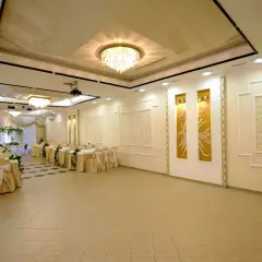 Лагуна — Светлый зал