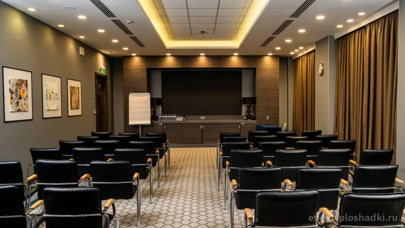 DoubleTree by Hilton — Silver Hall — конференц-зал в Тюмени