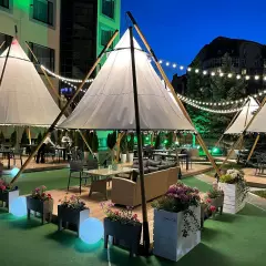 DoubleTree by Hilton — терраса Shater