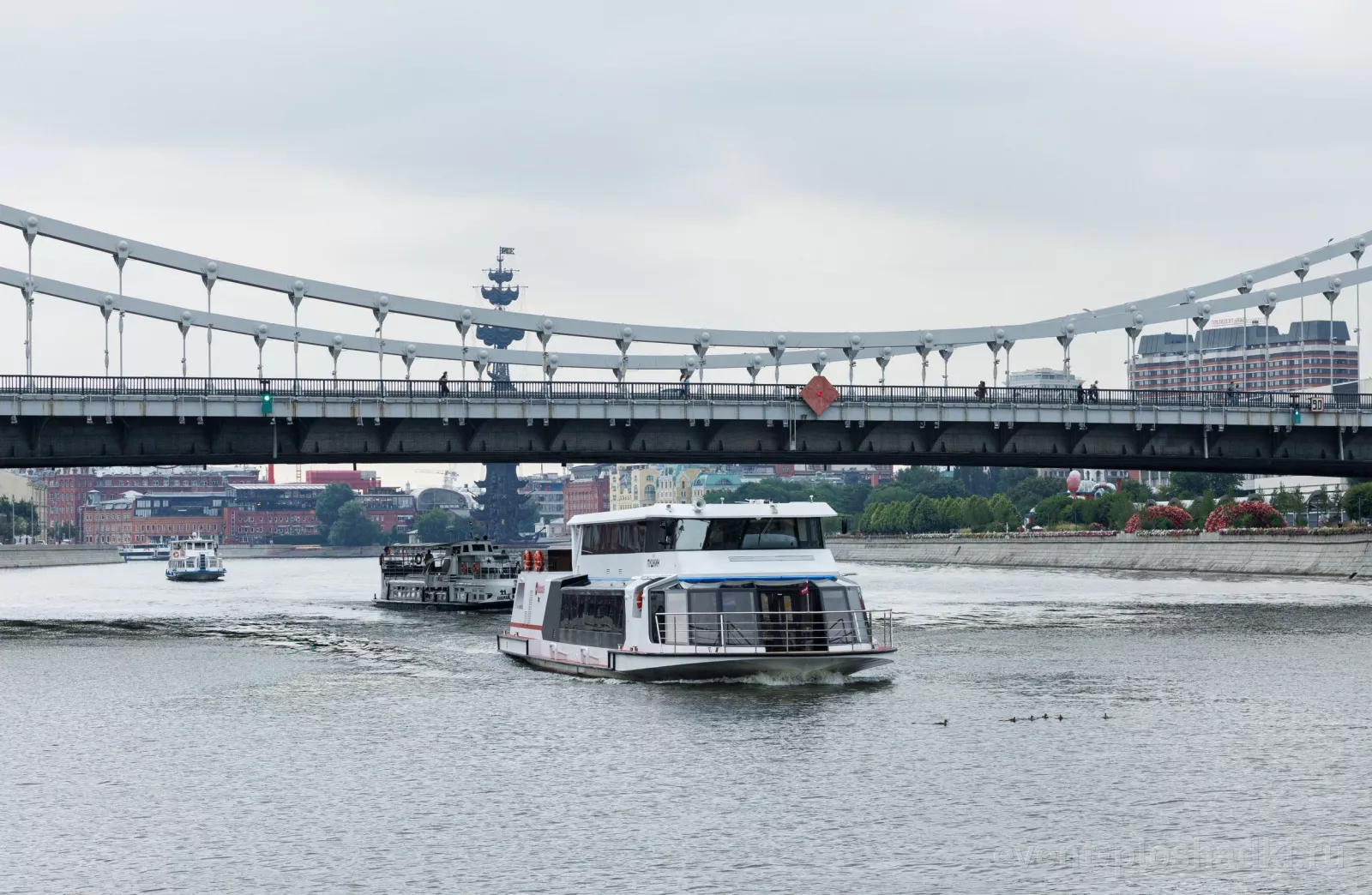 ВодоходЪ — электроход «Стрельна» — теплоход в Москве — фото 3