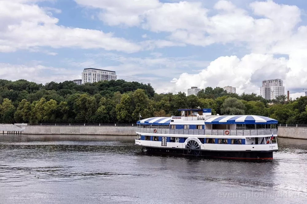 Речфлот — ретро-пароход «Анна Каренина» — теплоход в Москве — фото 2
