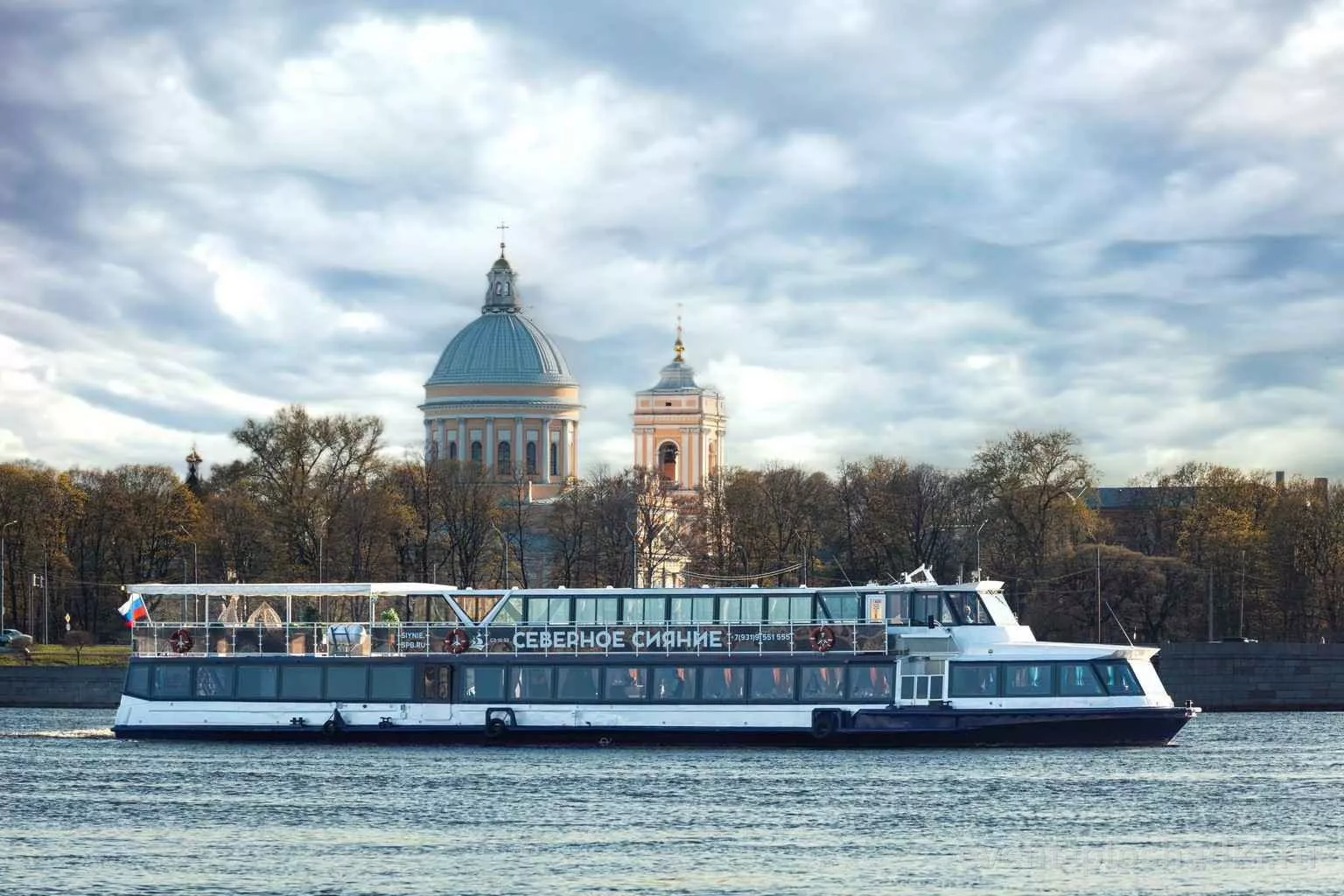 Навигатор — теплоход «Северное сияние» — теплоход в Санкт-Петербурге — фото 2