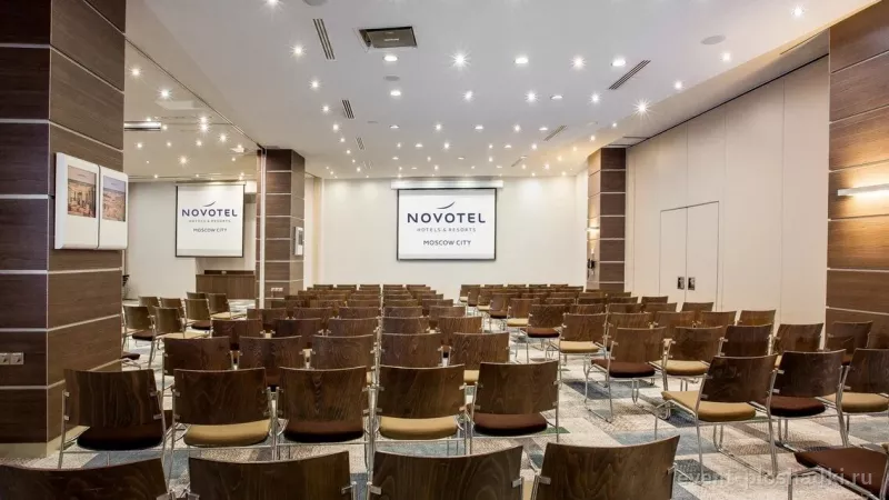 Novotel Москва Сити — Зал «Нью-Йорк» с малыми залами — зал в отеле в Москве — фото 3