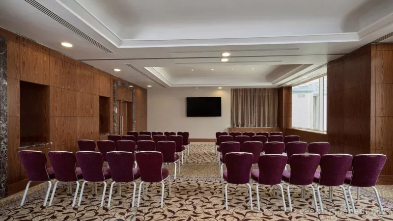 Hotel Continental (бывший InterContinental Москва Тверская) — Конференц-зал «Попова» — конференц-зал в Москве — фото 7