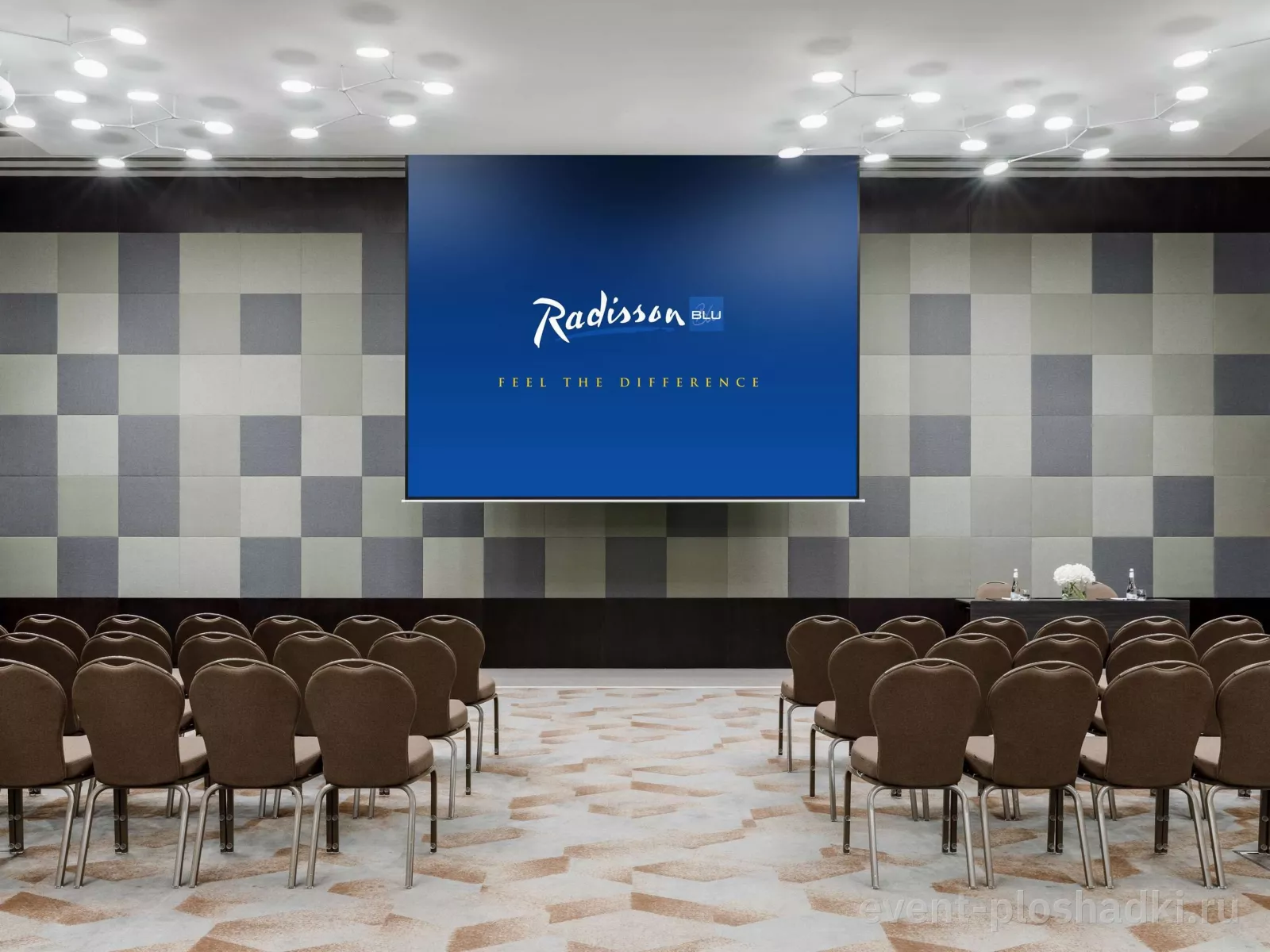 Radisson Blu Олимпийский — Бальный зал — зал в отеле в Москве — фото 6
