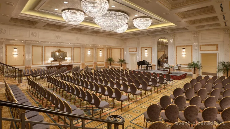 Лион Палас (бывший Four Seasons Lion Palace) — Бальный зал «Монферран» — зал в отеле в Санкт-Петербурге — фото 3