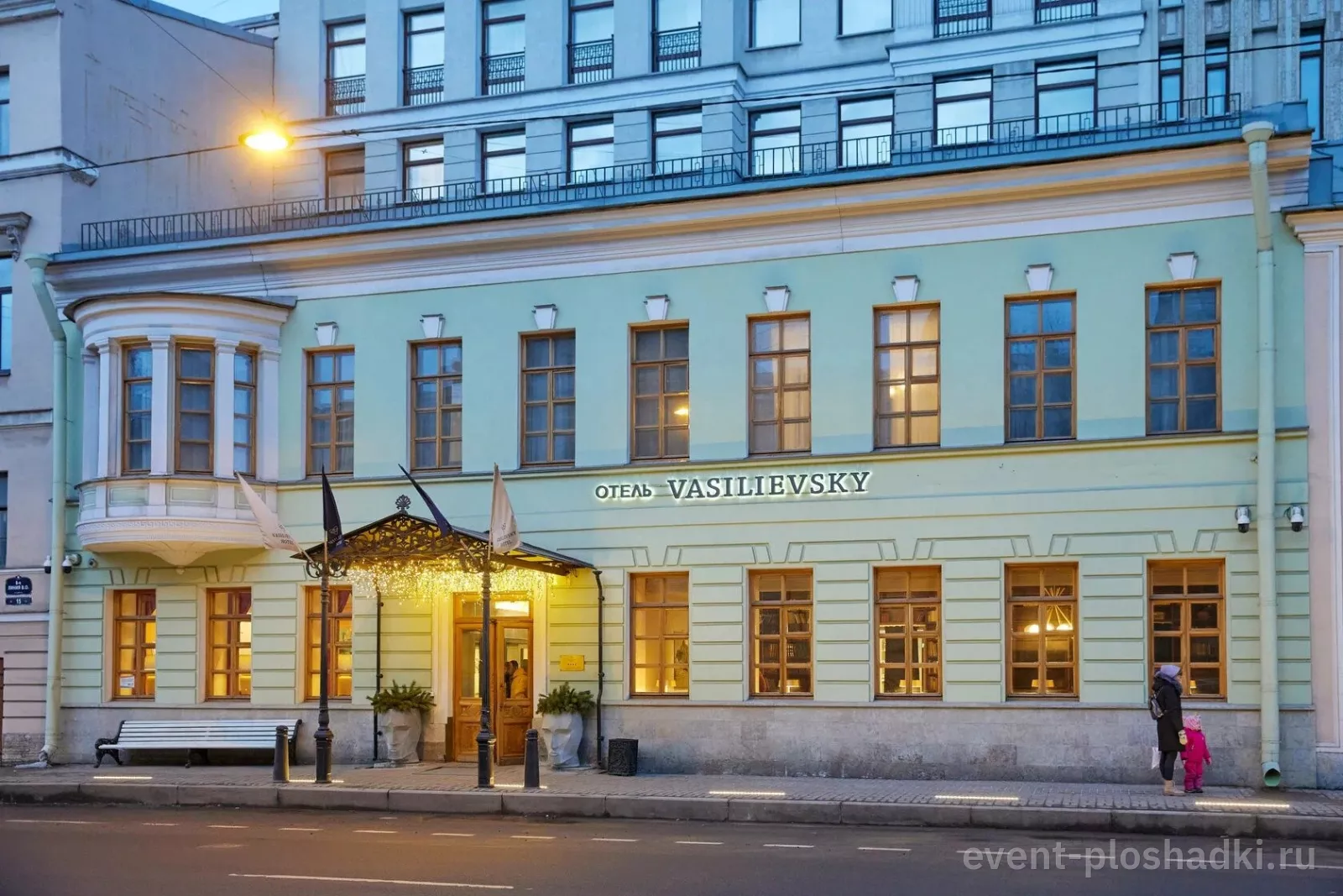 Vasilievsky Hotel — Ресторан, Арт-рум и Библиотека — зал в отеле в Санкт-Петербурге — фото 7