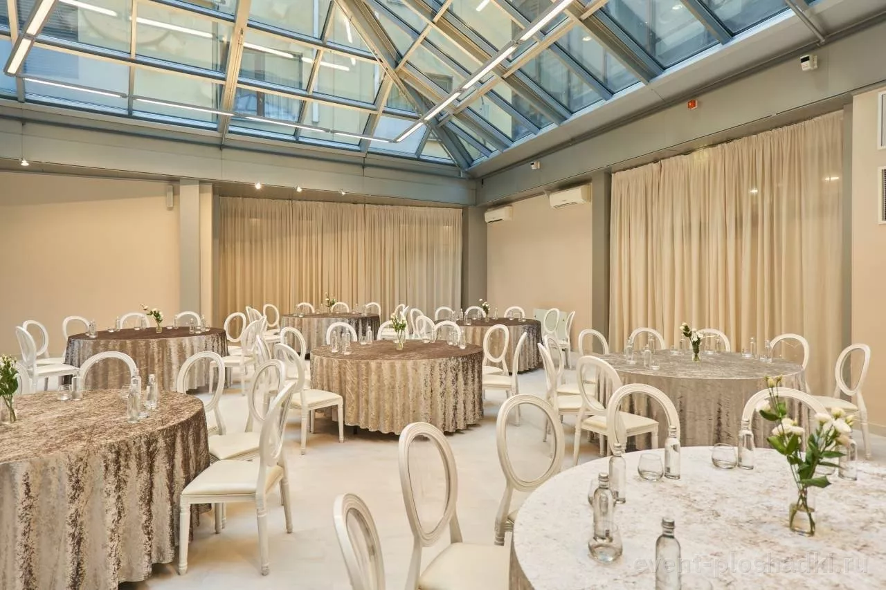 River Palace Hotel — Зал «Атриум» — зал в отеле в Санкт-Петербурге — фото 3
