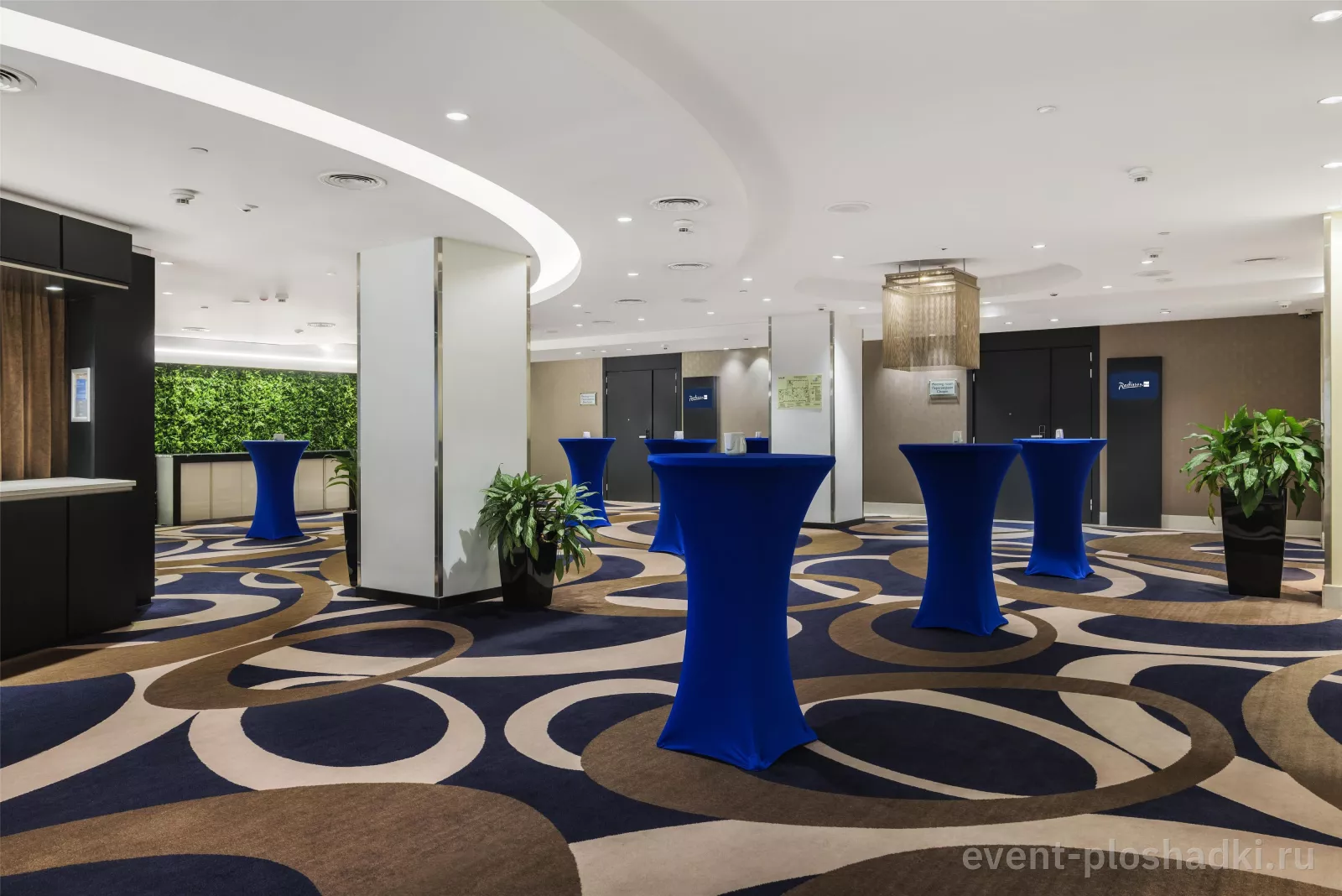 Radisson Blu Белорусская — Мюзик-холл — зал в отеле в Москве — фото 5