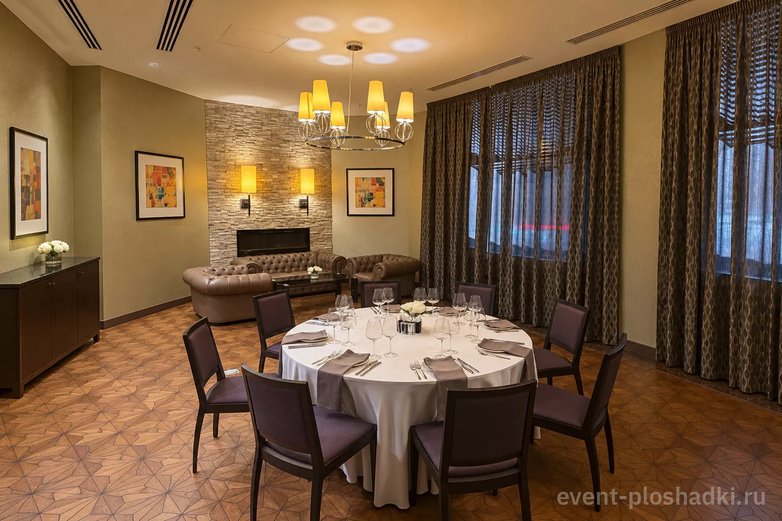 DoubleTree by Hilton — Каминный зал — банкетный зал в Тюмени — фото 1
