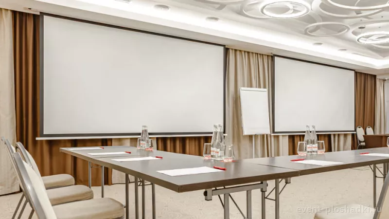 Ramada Новосибирск — Зал «Шишкин» — зал в отеле в Новосибирске — фото 10