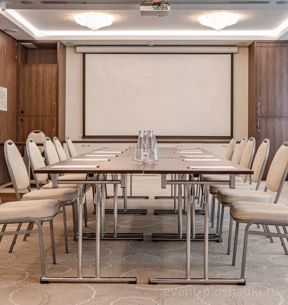 Ramada Новосибирск — Зал «Кедровый» — зал в отеле в Новосибирске — фото 6