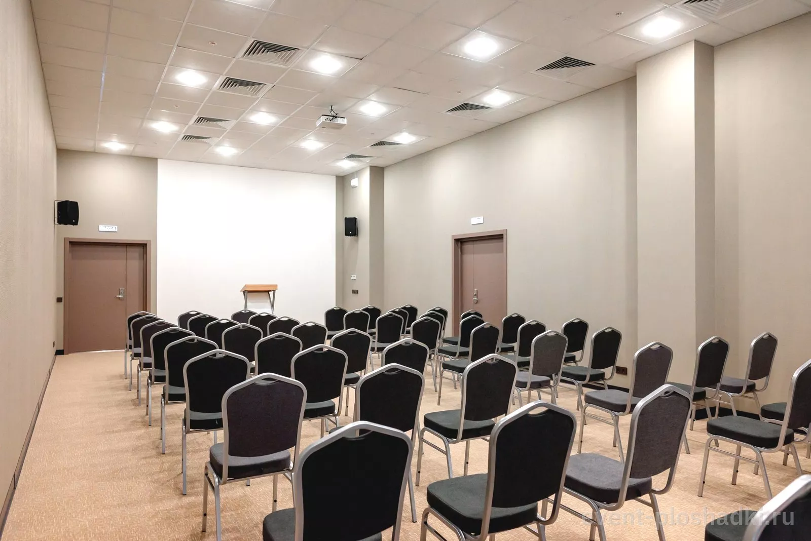 Конгресс-центр BUSINESSDAY — Зал «Кудьма» — конференц-зал в Нижнем Новгороде — фото 1