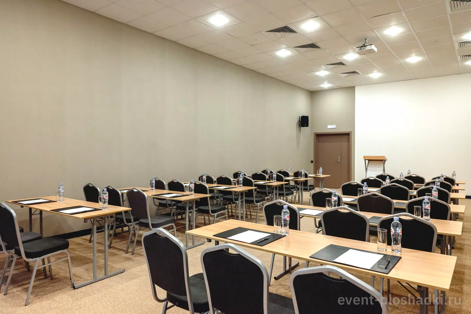 Конгресс-центр BUSINESSDAY — Зал «Кудьма» — конференц-зал в Нижнем Новгороде — фото 2