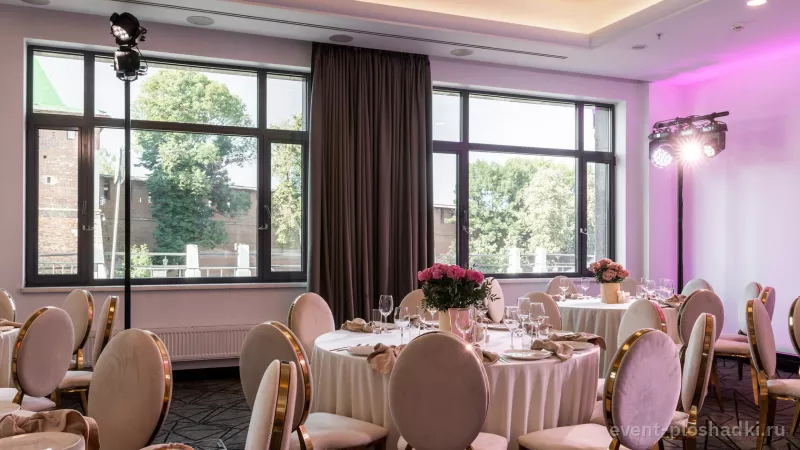 Отель Sheraton Nizhny Novgorod Kremlin — Зал «Пожарский» — зал в отеле в Нижнем Новгороде — фото 2