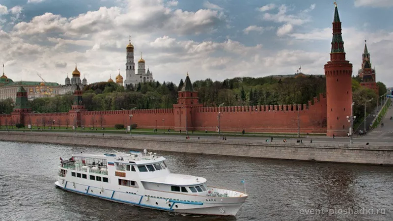 RED BOAT — Теплоход Барс — теплоход в Москве