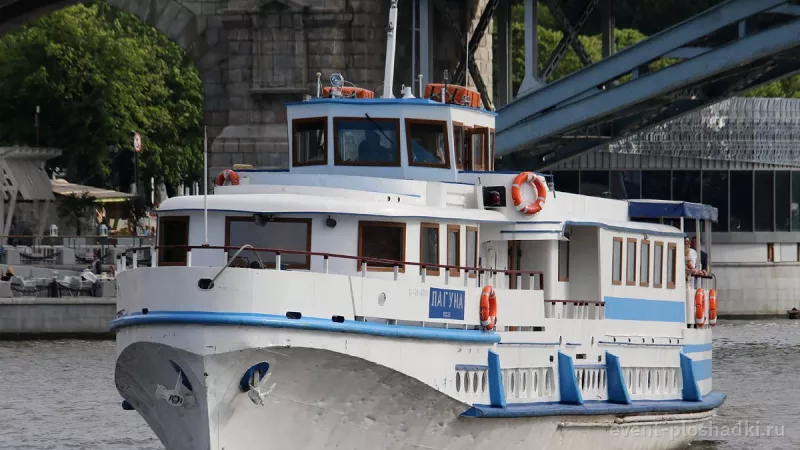 RED BOAT — Теплоход Лагуна — теплоход в Москве