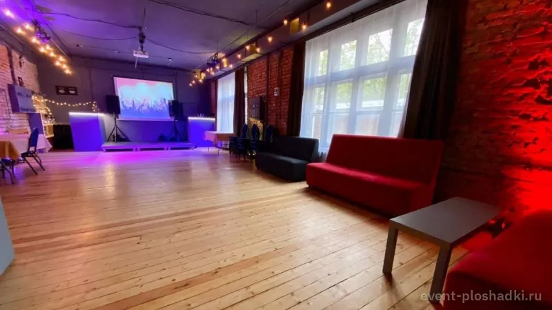 Status Loft — Статус Лофт на Кадетской — лофт в Санкт-Петербурге