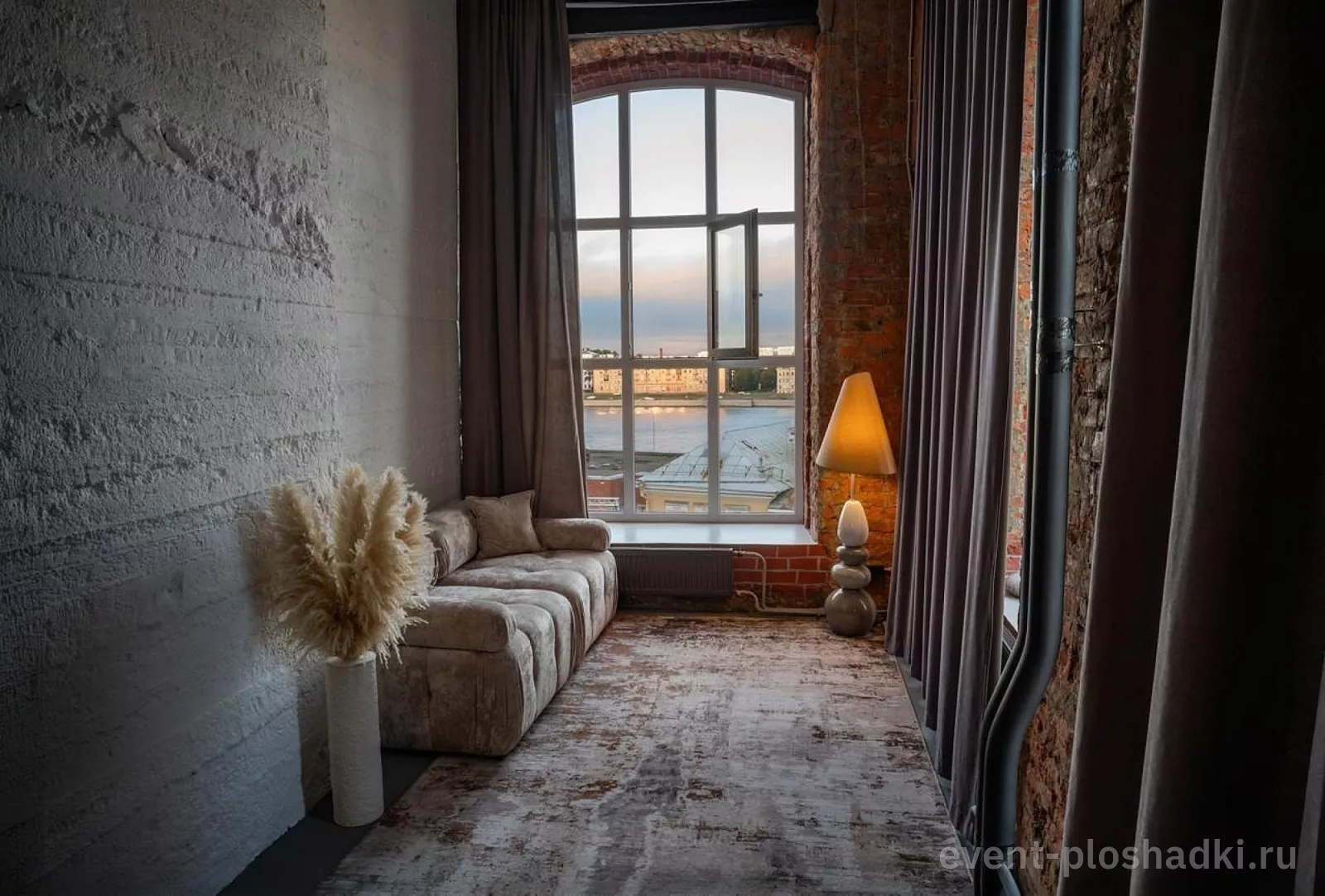 Zhem4ug LOFT — Жемчуг Лофт — лофт в Санкт-Петербурге