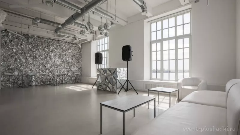 Rubin Loft — Вайт — лофт в Санкт-Петербурге