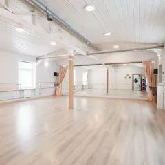 Студия Вершина — Зал 60 м²