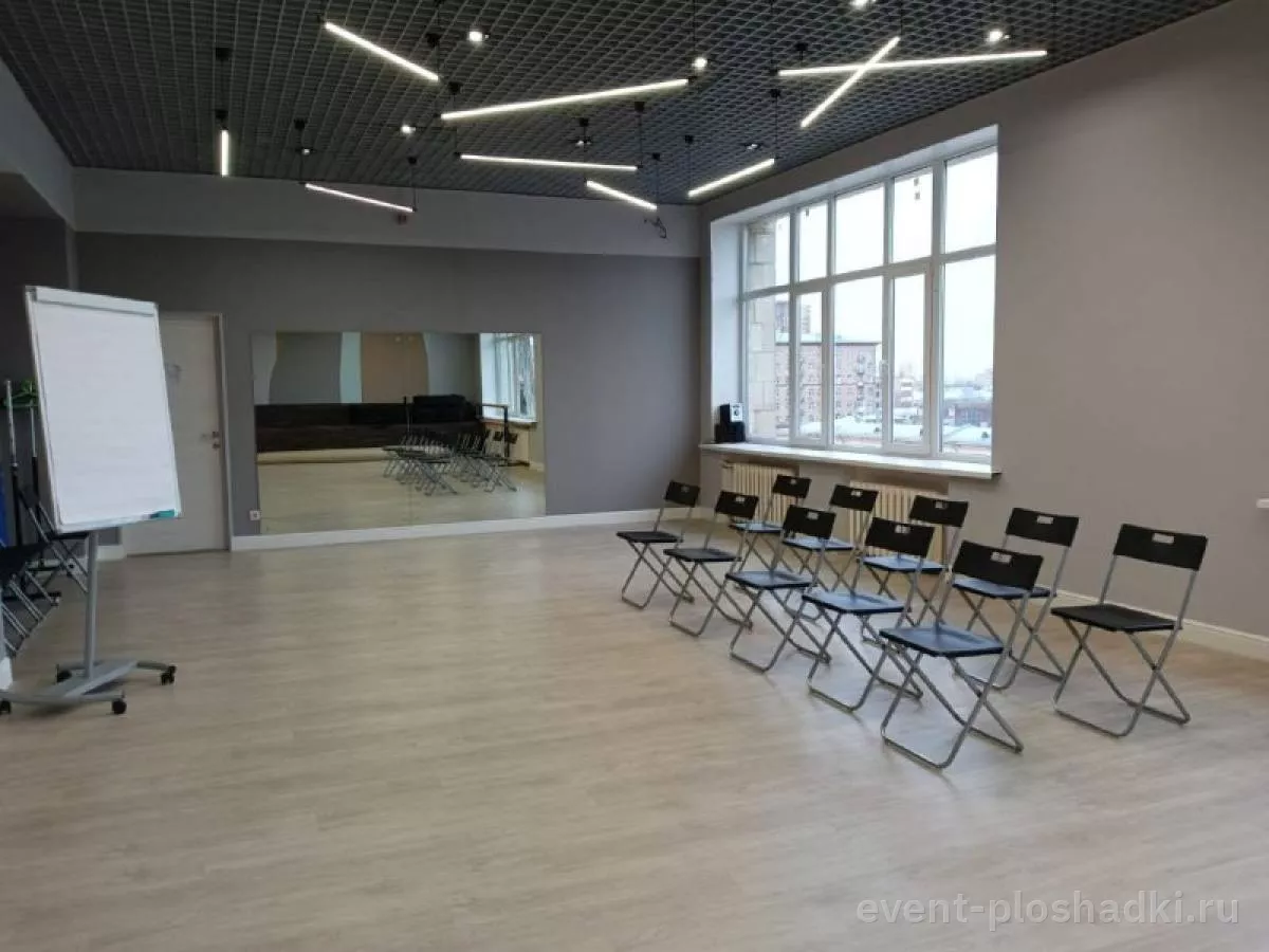 Академия Be Pro — Зал для лекций и семинаров — лофт в Москве — фото 1