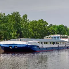 Теплоход «Рио-4»